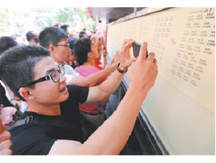 全國缺額，警察特招標準下降