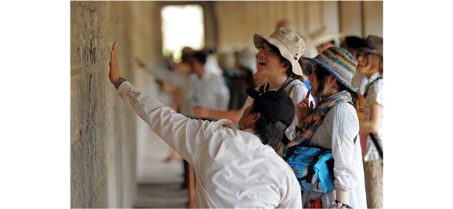 導遊領隊~般旅行邊賺錢