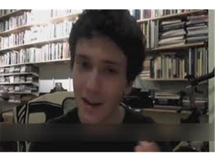 紐約17歲天才少年 自學23種語言